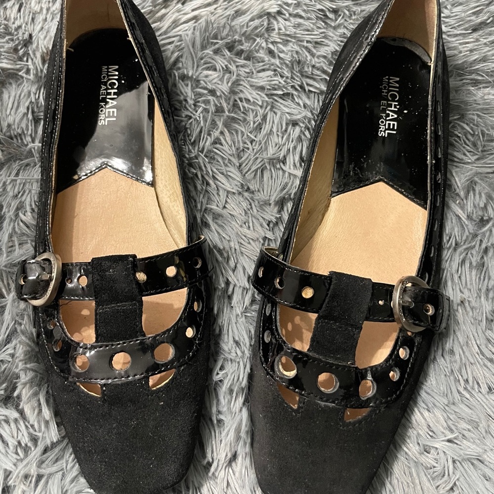 Michael flats. Size 8.5